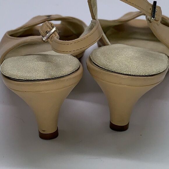 Bruno Magli Slingback Kitten Heels Peep Toe Retro - Picture 5 of 7